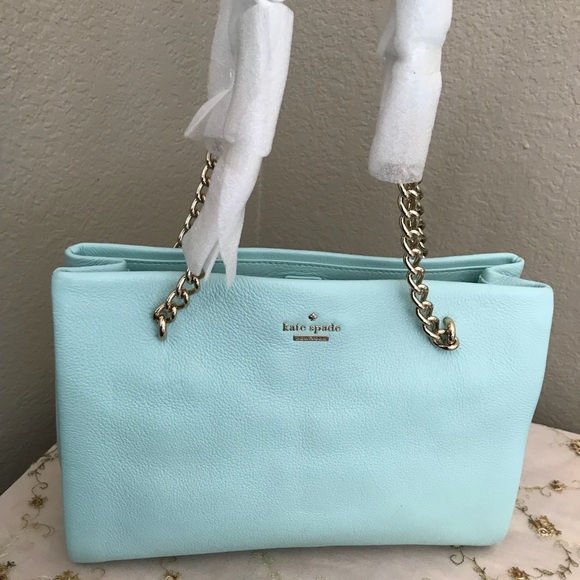 kate spade Handbags - NWT Kate Spade blue shoulder bag. 👜🛍